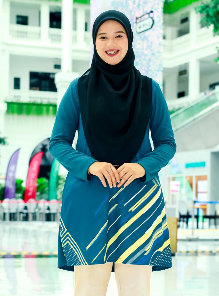 Yasnaa | Teal