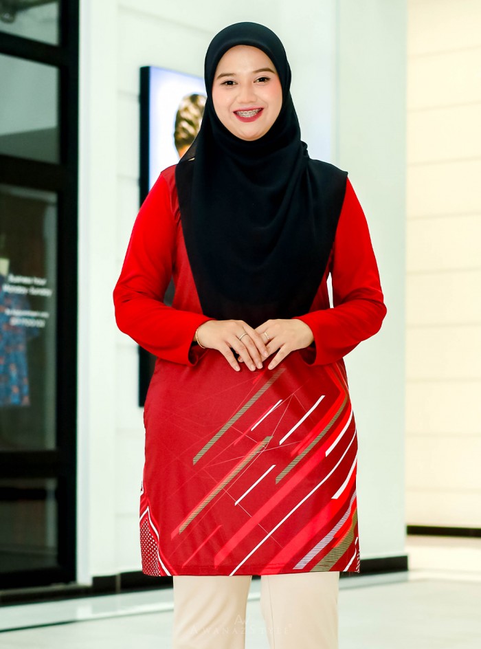 Yasnaa | Maroon